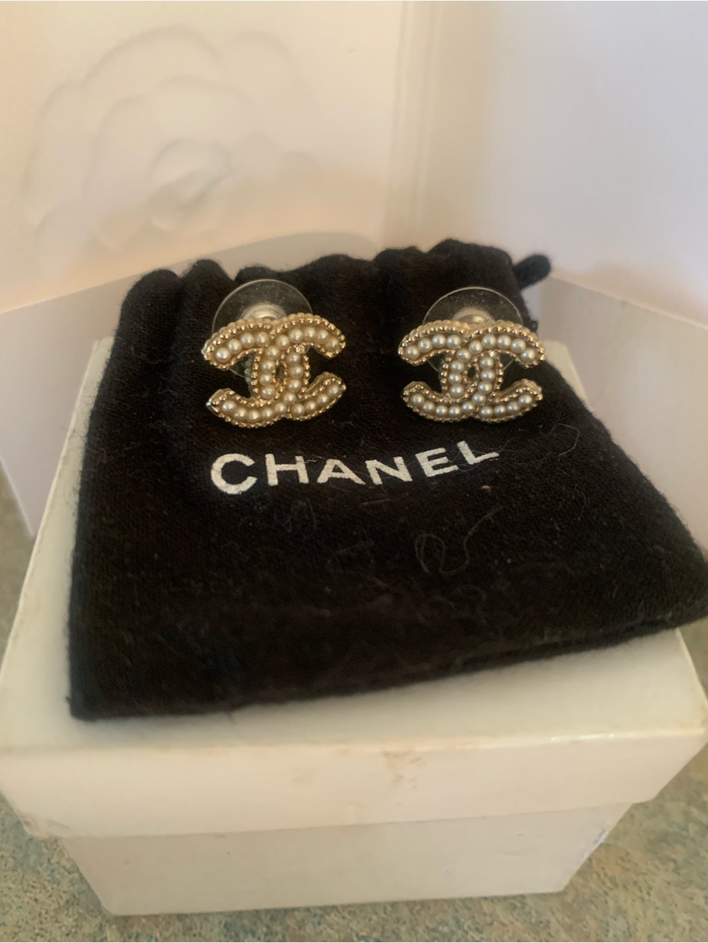 CHANEL Gold-Tone CC Logo Pearl-Trim Stud Earrings - Picture 2 of 7
